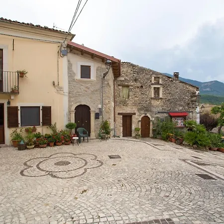 Casetta La Crus - Romantic House شقة Musellaro