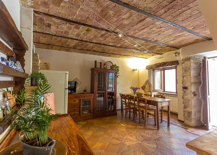 Casetta La Crus - Romantic House דירה