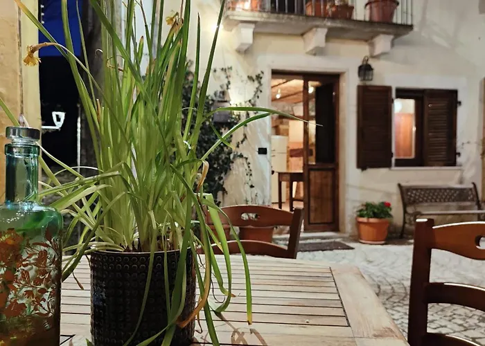 Casetta La Crus - Romantic House דירה Musellaro